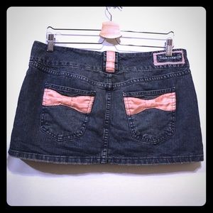 Tara Jarmon pink satin bow denim mini 🎀🎀